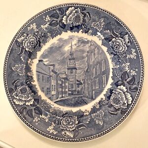 Wedgwood China dinner plate 11”